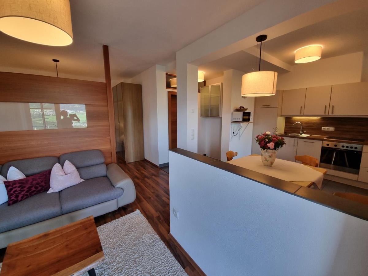 Appartment Schwarzenauer ムタース エクステリア 写真